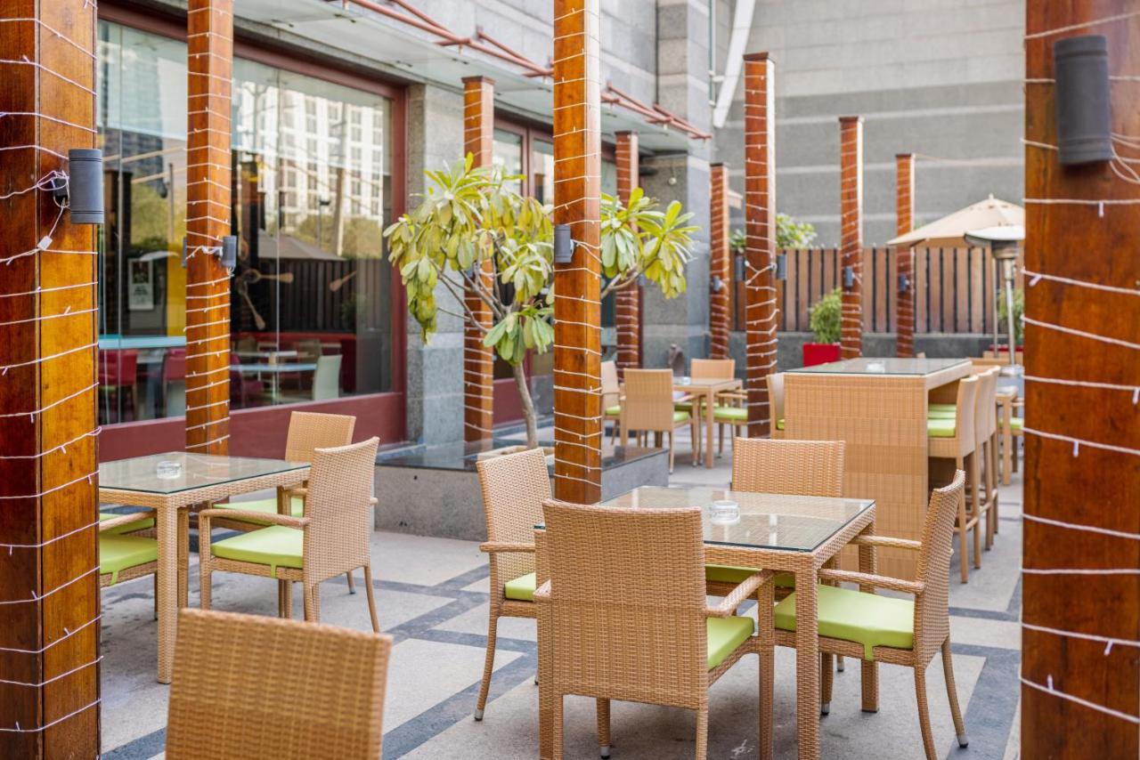 Ibis Gurgaon Golf Course Road - An Accor Brand Hotel Eksteriør billede