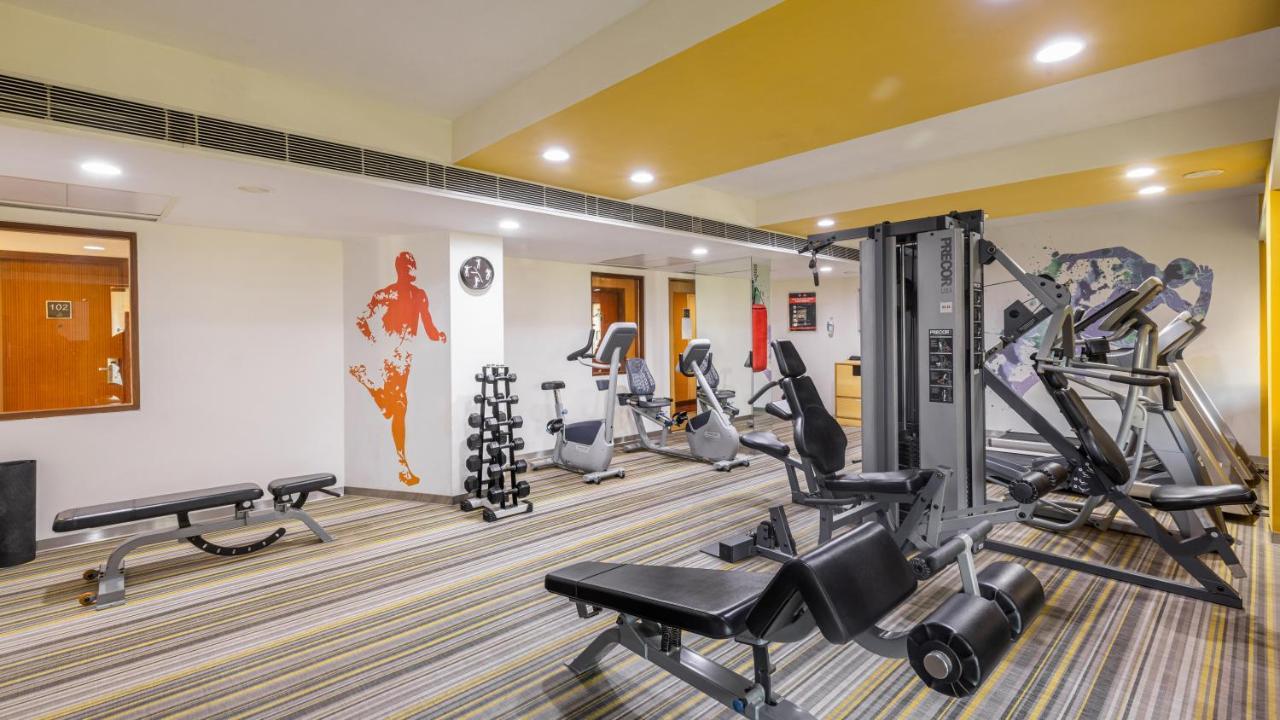 Ibis Gurgaon Golf Course Road - An Accor Brand Hotel Eksteriør billede