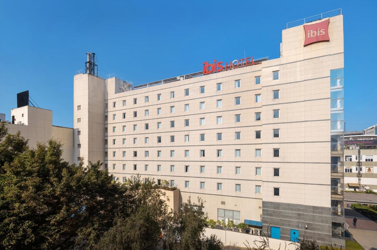 Ibis Gurgaon Golf Course Road - An Accor Brand Hotel Eksteriør billede