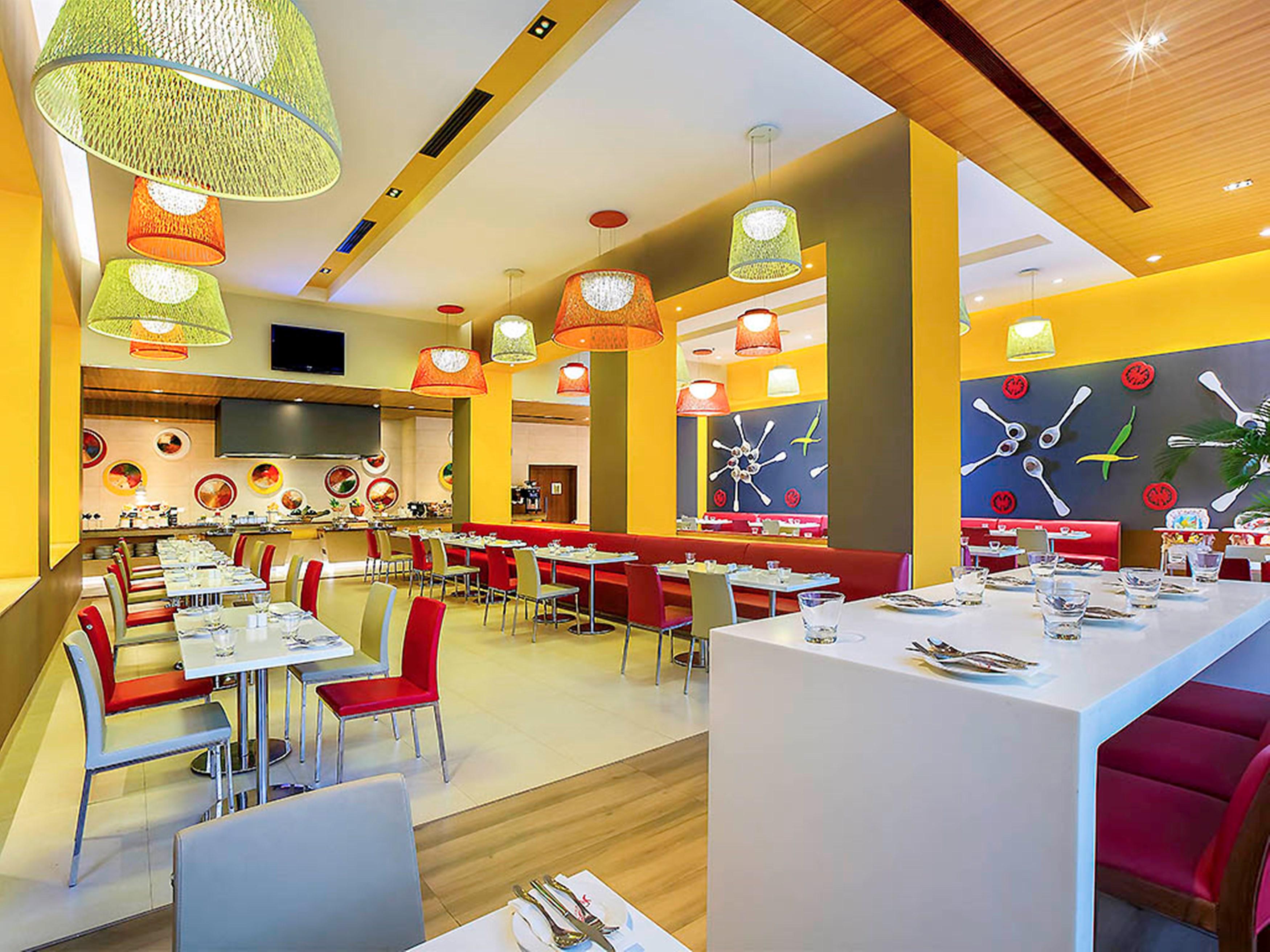 Ibis Gurgaon Golf Course Road - An Accor Brand Hotel Eksteriør billede