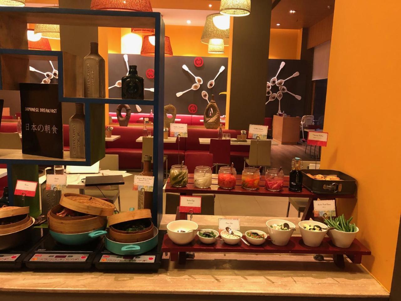 Ibis Gurgaon Golf Course Road - An Accor Brand Hotel Eksteriør billede